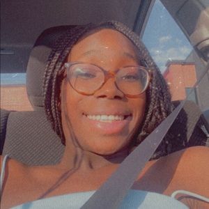 Meet your Posher, Temilola